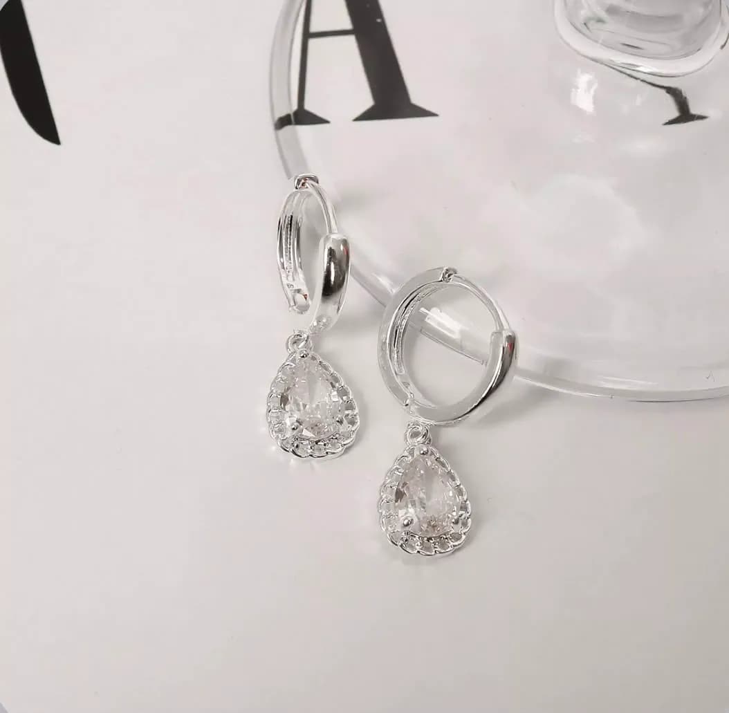 Imagem de Argolinhas Gota Cristal
